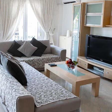 2 Bedroom Holiday Flat, Renovated, In The Centre Asprovalta Zewnętrze zdjęcie